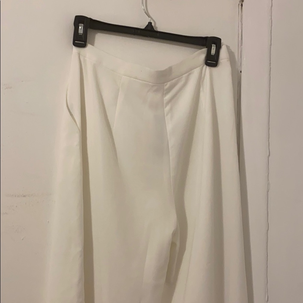 Pants - Picture 4 of 8